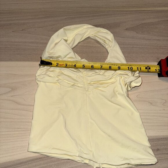 Maygel Coronel Vanilla Yellow Rosette Stretch Top Women's One Size OS - Picture 7 of 8